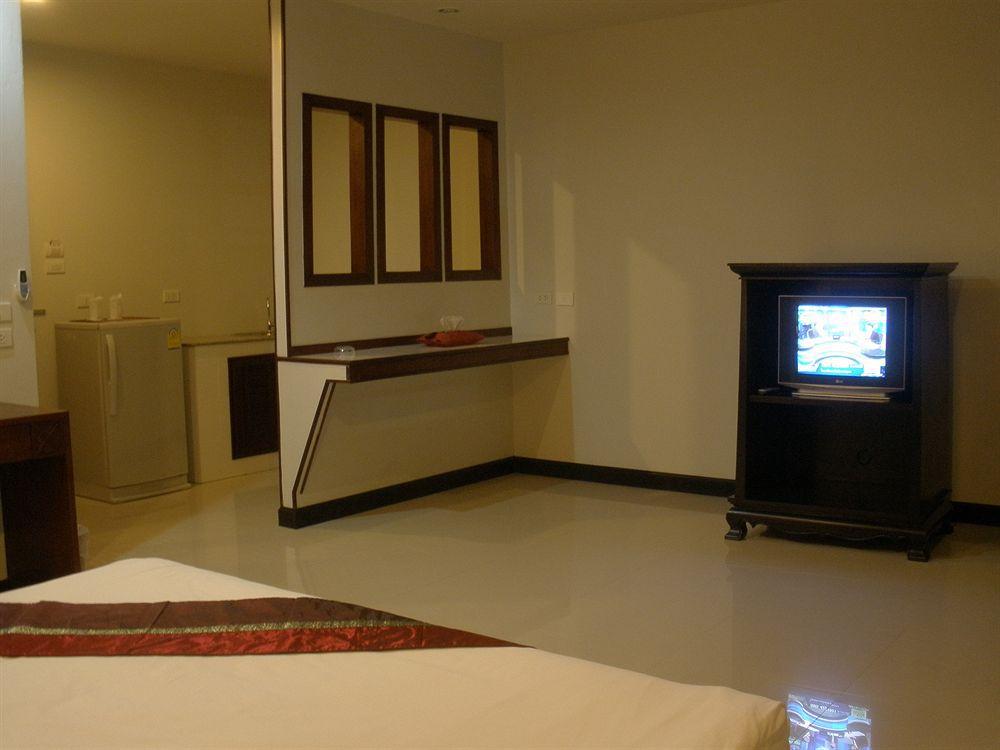C.A.P Mansion Apartment Phuket Ngoại thất bức ảnh